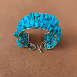 Turquoise Chip Bead Cuff Bracelet - Women Jewelry